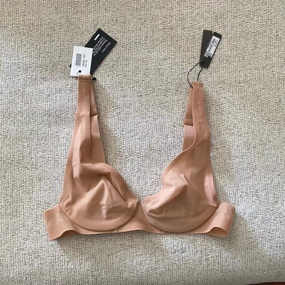 NWT Skims Naked Plunge Bra Honey 32A‎ - Picture 3 of 6